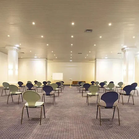 Montebelo Principe Perfeito Garden