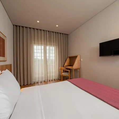 Montebelo Principe Perfeito Garden Hotell 4*