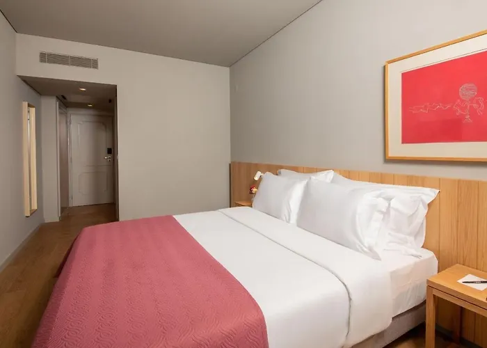 Montebelo Principe Perfeito Garden