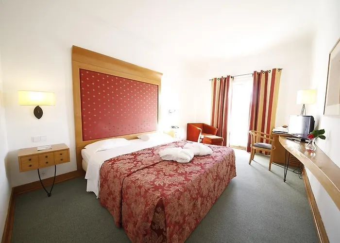 Montebelo Principe Perfeito Garden Hotel