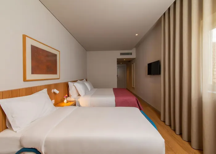 Montebelo Principe Perfeito Garden